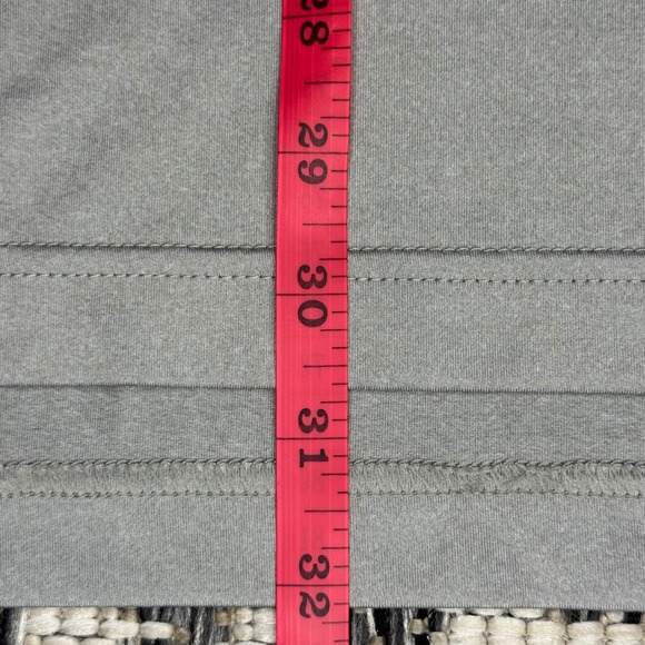 Peter Millar‎ Summer Comfort Golf Polo Shirt Mens Large Gray Pinehills Golf Club - Picture 8 of 8